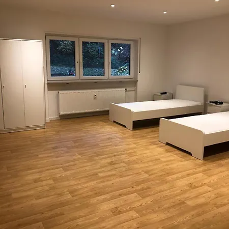 Apartment Möbilierte 3 Mit Großer Wohnküche Dossenheim