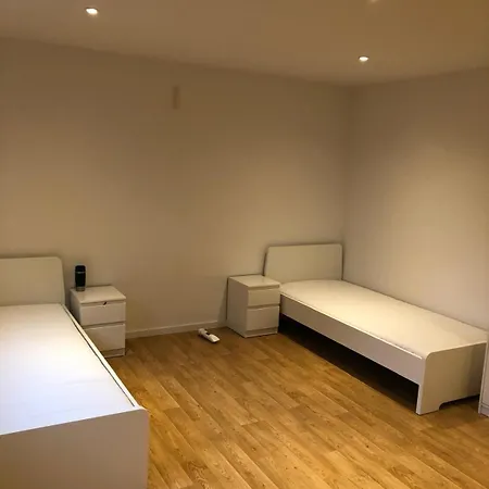 Möbilierte 3 Mit Großer Wohnküche *